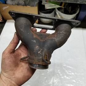1260851 1999 Polaris Xc 500 1999-2000 Sp Sks Y Pipe Manifold