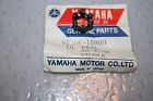 95306-10900 Yamaha Nos Snowmobile Ski Saddle Bolt Nut Gpx Srx Gp