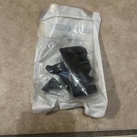 1623-769 Arctic Cat Snowmobile Rubber Clip Lhhood Hold Down #1623-769