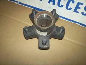 34822545 Dexter Idler Hub 073 8-259 Mt1 13 Dealer Take Off Or Nos
