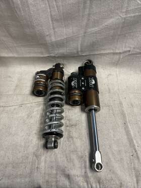 951-02-010 Fox Racing Shox 952-03-121/951-02-010 Factory Series Shocks-fits Polaris 02-04 Pro X And 05-18 600r Racer