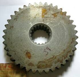 39135-3504 Kawasaki Oem Intruder Invader Lower Drive Sprocket 38t Snowmobile