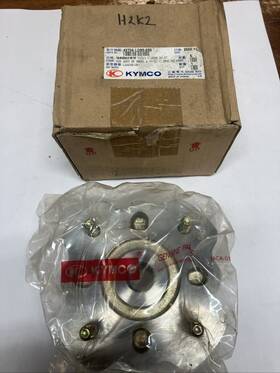 4270a-ldb5-e00 Kymco Mxu500 Rear Hub Assy Left