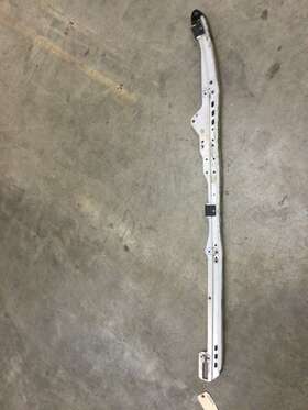 1541659 Polaris Rh Rail W002