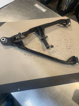 1824653-067 Polaris Black Right Lower Control Arm Rmk Pro-rmk 600 800 850 Khaos