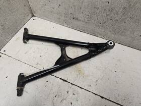 1824802-067 Polaris Titan Lower A-arm Rh