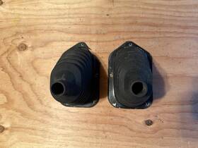 Polaris 5411123-0. 5411122-1 97 Indy 500 Steering Tie Rod Boots