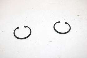 Pq898.5 Polaris 7718406 Oem Chaincase Retaining Ring Pair
