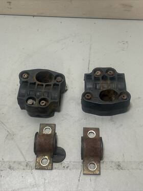 Ski-doo 275721936004 2003 Skidoo Stabilizer Brackets Plastic