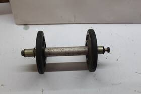 503075900 Ski Doo 1993 Ski-doo Safari Deluxe Rear Suspension Shft With Idle Wheels