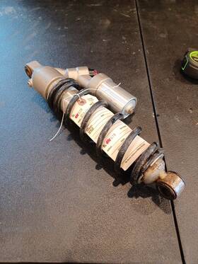 503192327 Ski-doo 2010 Skidoo 600 Rs Piggyback Center Shock Tag 678