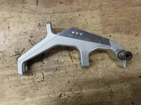 505073628 Ski-doo Expedition 900 Le Se 1200 600 16 17 18 19 20 Oem Left Spindle