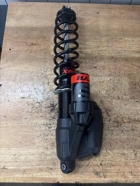 505074750 Ski-doo Mxz X Xrs 850 Gen5 Renegade Summit Tnt 23 24 Left Front Smartshox Shock