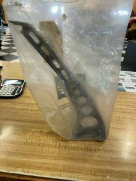 Ski-doo 517294500 Ski-doo Hood Support