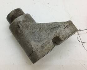 8jp-g7419-00-00 Suzuki Yamaha Used Oem Idler Wheel Support Block Sr Viper Ltx Se 2014