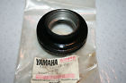8l0-2376h Vmx540 Bearing Srv Tss Holder Srx Snowmobile Yamaha Nos Suspension