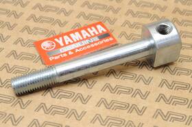 802-47367-00 Yamaha Snowmobile 1968 Sl351 Rear Axle Pivot Bolt Screw Nos Oem