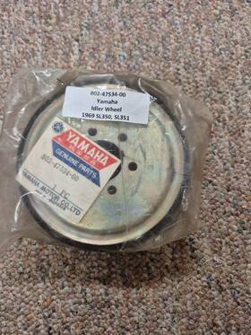 802-47534-00 Yamaha Vintage Snowmobile Idler Wheel 1969 Sl351