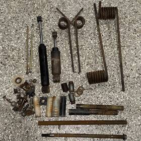 85l-47471-00-00 Yamaha Lot Rear Skid Misc Parts Springs Cs 340 Snowmobile Ovation Excel