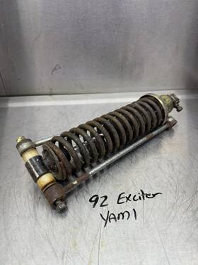 89j-47332-00-00 Yamaha 1992 91 92 93 570 Exciter Ii Le Oem Rear Shock