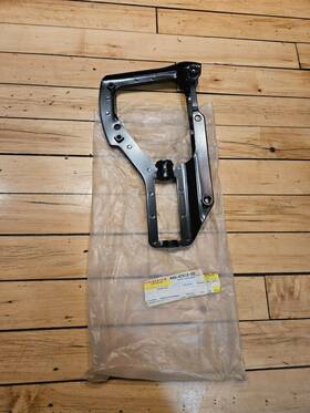 8a5-47412-00 Yamaha Nos Vintage Sliding Frame Ex 340 440 Srx