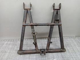8cr-47332-01-00 Yamaha 2005 Rs Rage 1000 W Arm Bracket Pivot