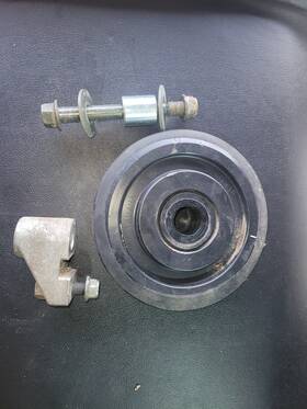 8cr-4731a-00-00 Yamaha 8df-47419-10-00 1998-14 Venture Sx Viper Oem Idler Wheel With Mount 130mm