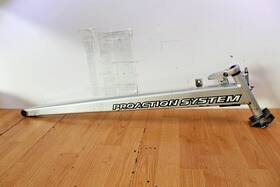 8dm-2382f-10-00 Yamaha 2002 Sx Viper 700 Right Trailing Arm With Spindle