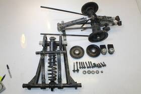 8es-47331-01-00 Yamaha 2006 Rs Vector Rear Suspension Torque Pivot Arm Skid Bracket Arms Set