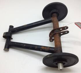 8jr-g7332-20-00 Yamaha Pivot Arm Sidewinder Sr Viper Mtx 16-19