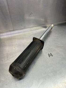 Yamaha 8m6-2376j-01-00 1983 84 85 86 87 Oem Vmax 540 Left Front Shock Holder Can Shaft