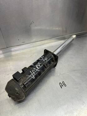 Yamaha 8m6-2377j-00-00 1983 84 85 86 87 Oem Vmax Right Front Shock Holder Can Spring Shaft