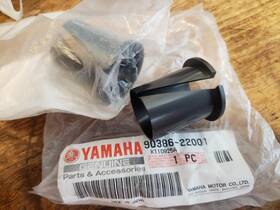 90386-22001 Yamaha Lot 2 Oem Snowmobile Skid Frame Shaft Suspension Bushing Pair