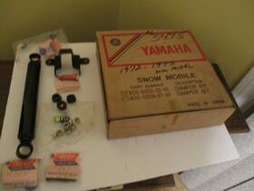 Acc-o1200-22-00 Yamaha Acc-o1200-22-00--829-2350-00 Nos 1972-1973 Snowmobile Sr643-partial Ski Damper Kit For Parts Only