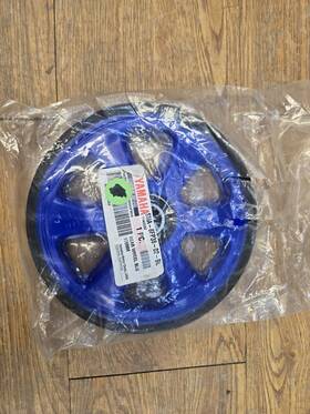 Sma-8fp38-02-bl Yamaha New Oem Rear Axle Idler Wheel Apex Rx1 Vector Nytro Rage