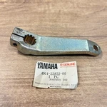Yamaha Oem Nos Righthand Steering Arm / 8K4-23852-00 Snowmobile. Fixed Price $10.00.