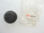 82M-77554-01 Nos Yamaha Snowmobile Upper Shock Cover EX570 PZ480 W16231. Fixed Price $18.48.