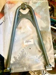 Nos Ski-doo Rh Upper Arms 505073190 Freeride 154 E-etec Mx Z 600RS. Fixed Price $36.20.